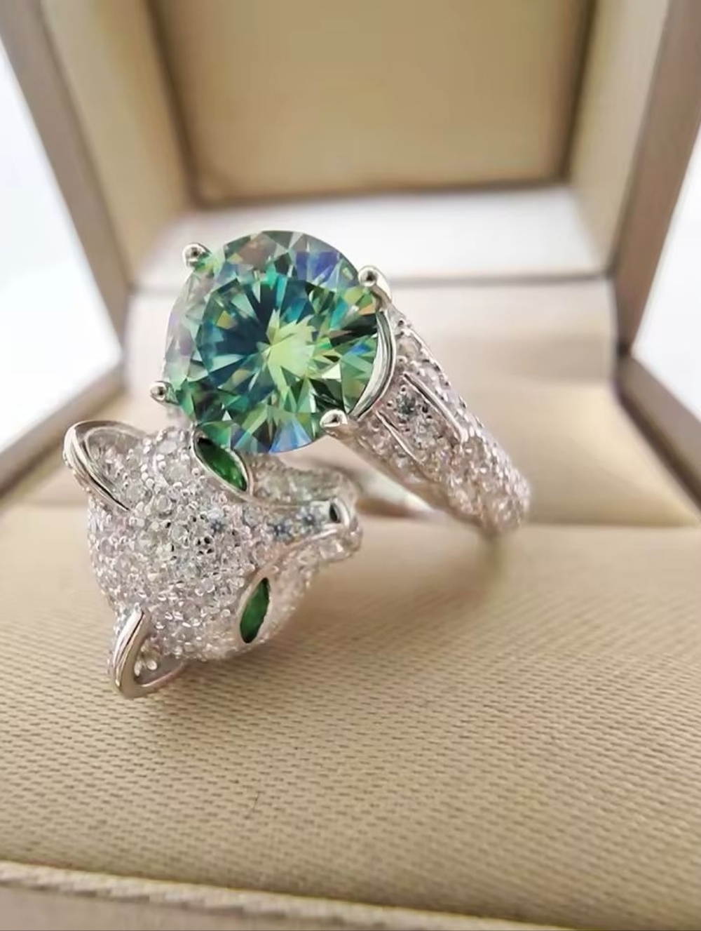 Silver Panther Ring with Green and Blue-Green Stones - Picture 2 of 7